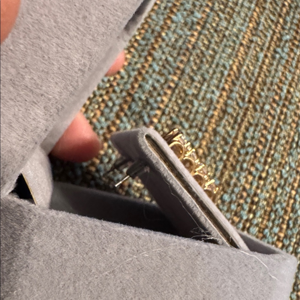 3102 Swarovski Crystal Elements Post Earrings - image 4